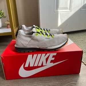 Brooks Ricochet 2 ‘White Black Nightlife’